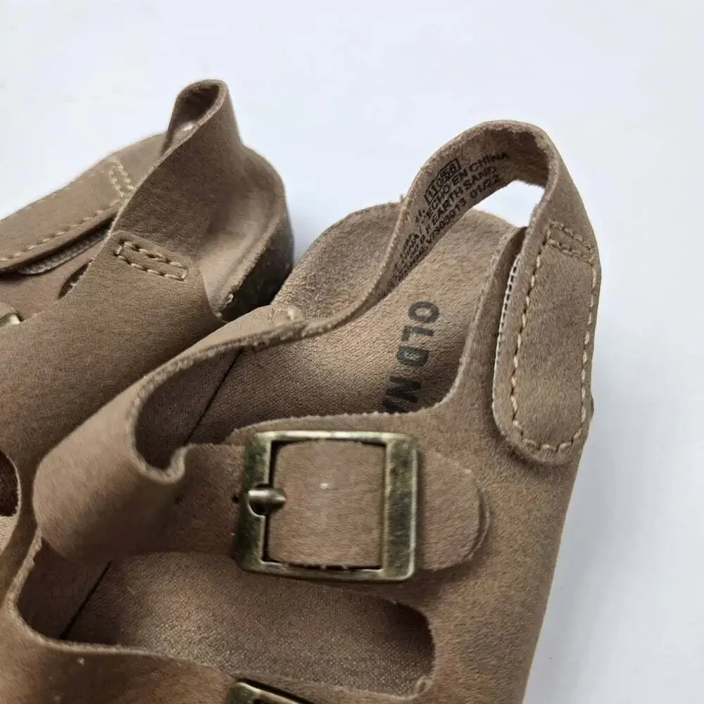 Old Navy Baby Tan Buckle Neutral Sandlas 6- 12 Months